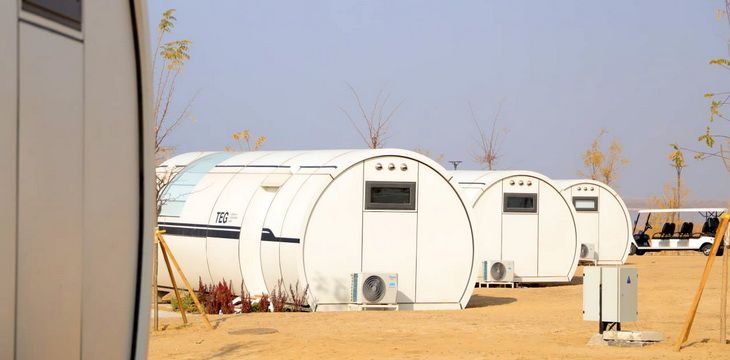 Современный туристический центр на побережье Айдаркуля в Узбекистане
